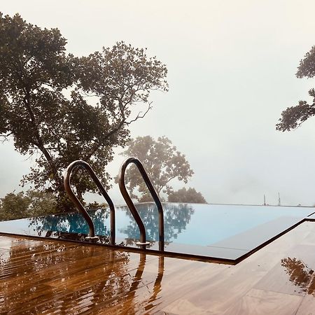 Mount Stratus Resort Vayalada Balussery Exterior foto