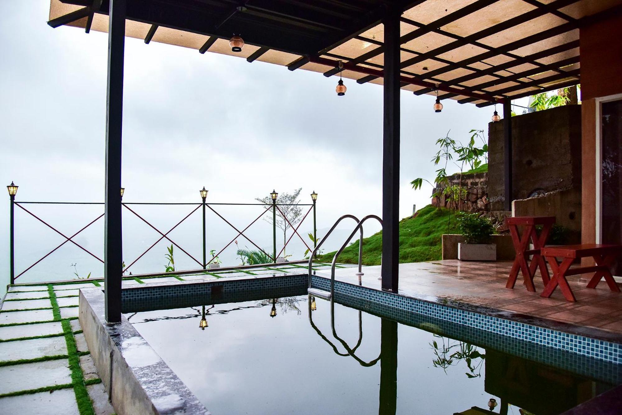 Mount Stratus Resort Vayalada Balussery Exterior foto